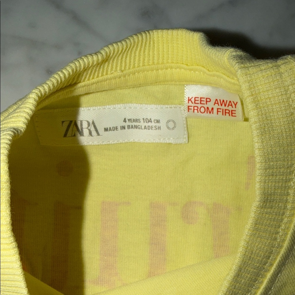 Zara Yellow Kids Tee with Fruit Graphics 4Y - Picture 3 of 7